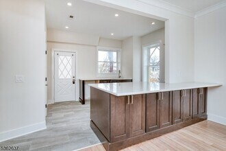 15 N Ave E in Cranford, NJ - Building Photo - Building Photo