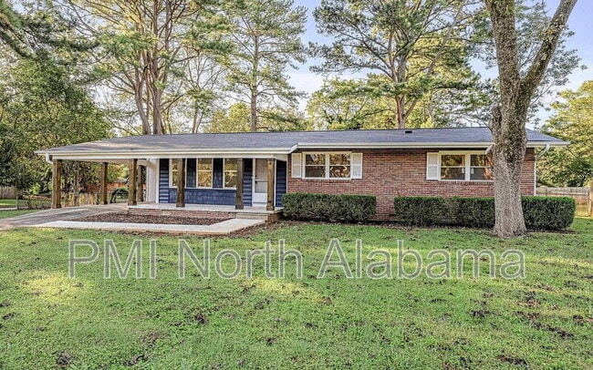 3901 Vogel Dr NW in Huntsville, AL - Building Photo - Building Photo