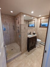 710 Keith Ln in West Islip, NY - Foto de edificio - Building Photo