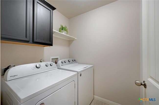 property at 2500 Highland Haven Dr