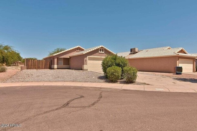 2080 W 20th Ave in Apache Junction, AZ - Building Photo - Building Photo