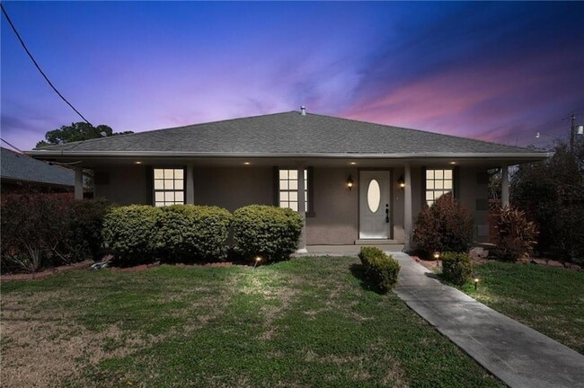 3735 Olney St in Metairie, LA - Building Photo - Building Photo