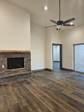 2840 W Villa Loop in Show Low, AZ - Foto de edificio - Building Photo