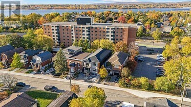 353 Wilmont Ave in Ottawa, ON - Building Photo - Building Photo