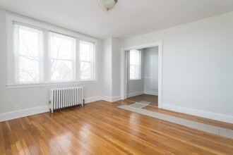 140 Highland Ave in Somerville, MA - Foto de edificio - Building Photo