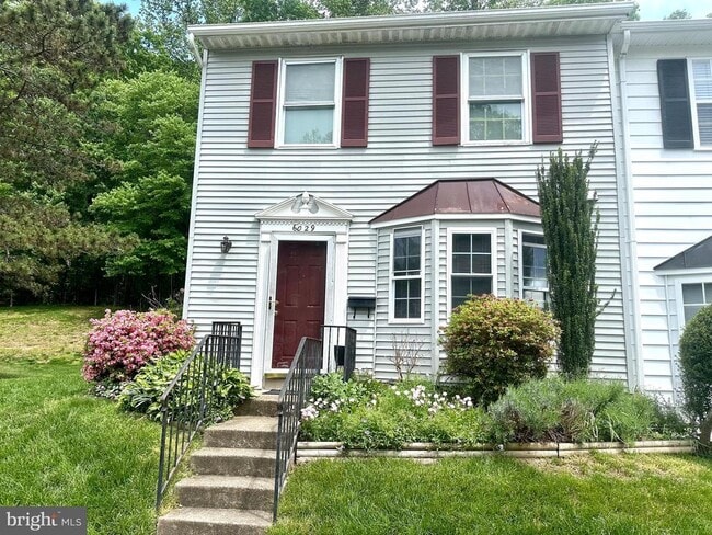 property at 6029 Selwood Pl