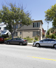 222 N Jackson St in Glendale, CA - Building Photo - Building Photo