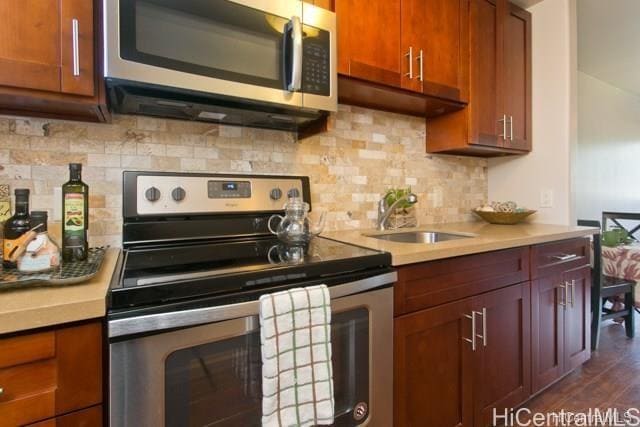 property at 2648 Kuilei St