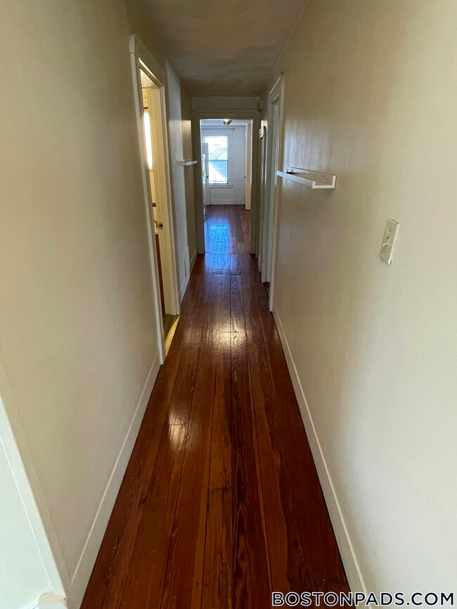 79 Electric Ave in Somerville, MA - Building Photo - Building Photo