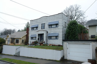 1934 NW 29th Ave in Portland, OR - Foto de edificio - Building Photo