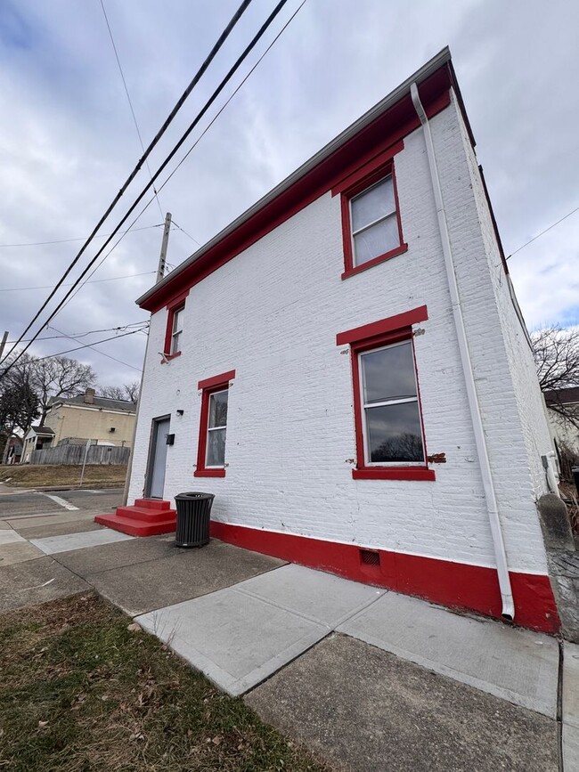 property at 538 S Front St