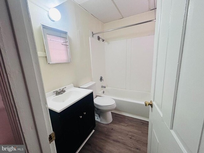 property at 1717 Delaware Ave