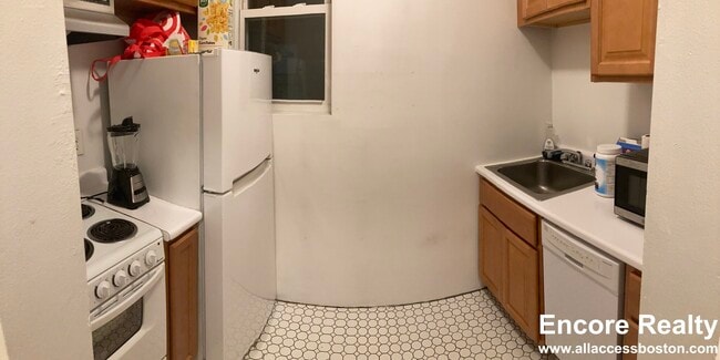 property at 111 Norway St