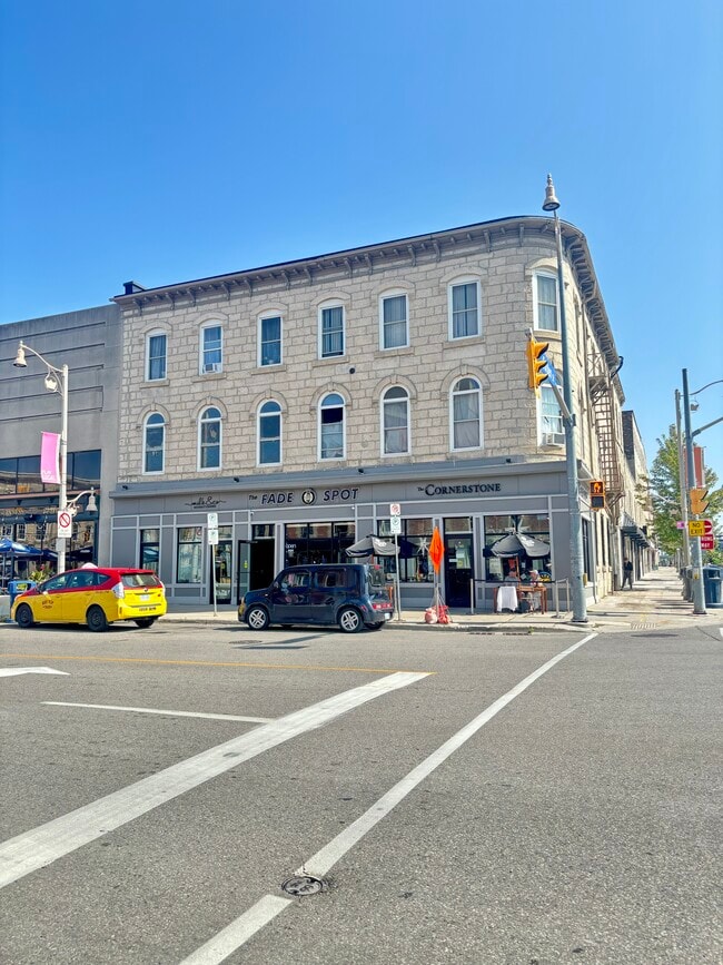 property at 5 Wyndham St N