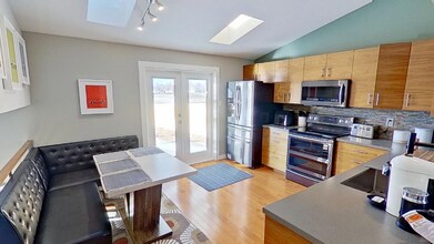 11409 Jay St in Broomfield, CO - Foto de edificio - Building Photo