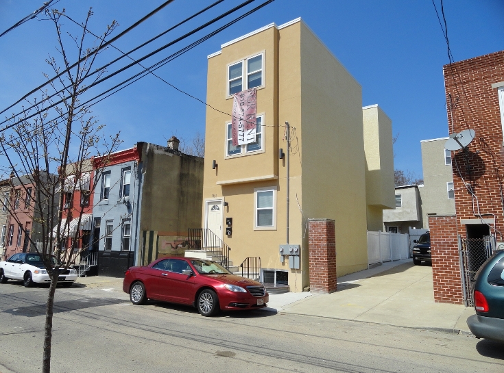 Benton Student Housing Portfolio in Philadelphia, PA - Building Photo