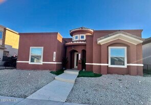12872 Hueco Mine Dr in El Paso, TX - Building Photo