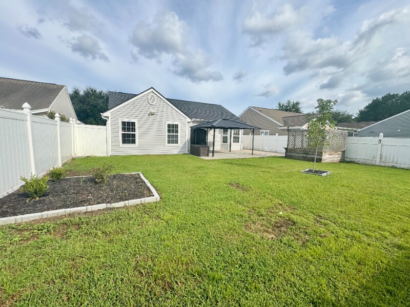 209 Bittersweet Ln in Myrtle Beach, SC - Building Photo