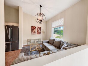 6295 Wilshire Pines Cir in Naples, FL - Building Photo - Building Photo
