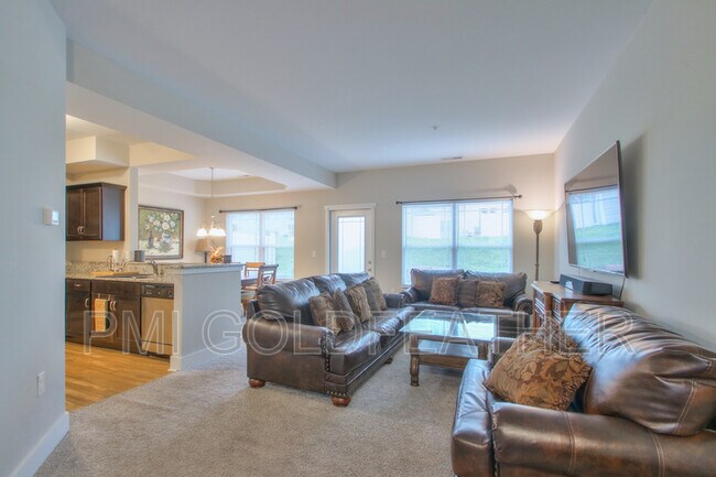 1145 Somerset Springs Dr photo'