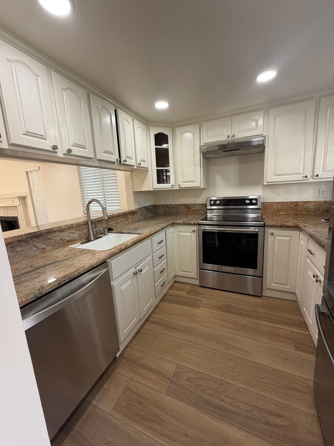 6357 Joaquin Murieta Ave in Newark, CA - Building Photo - Building Photo