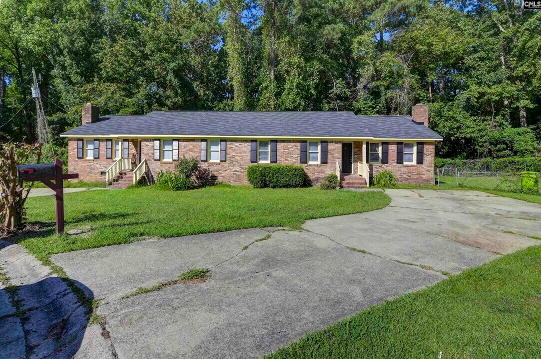 14 Highgate Cir in Columbia, SC - Building Photo