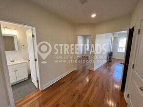 123 Sutherland Rd in Boston, MA - Building Photo - Building Photo