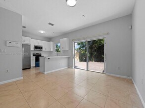 5001 SW 140th Terrace in Miramar, FL - Building Photo - Building Photo