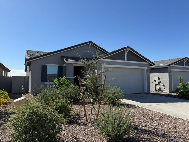 property at 4205 E Haley Dr