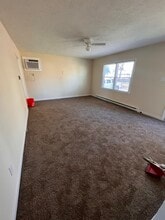 9 N Fern Ave in Highland Springs, VA - Building Photo - Building Photo