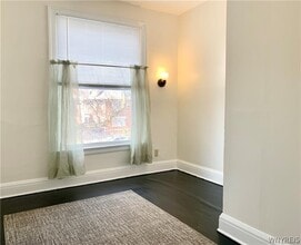 2449 Delaware Ave in Buffalo, NY - Building Photo - Building Photo