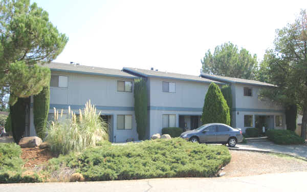 Cambridge Apartments in Cameron Park, CA - Foto de edificio - Building Photo