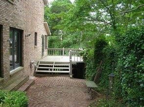 3507 Lakeside Ct in Somerset, KY - Building Photo - Building Photo