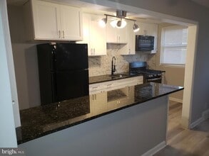 6353 Eastwood St in Philadelphia, PA - Building Photo - Building Photo
