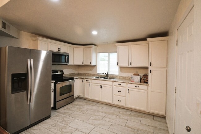 3107 W Granada Rd in Phoenix, AZ - Building Photo - Building Photo