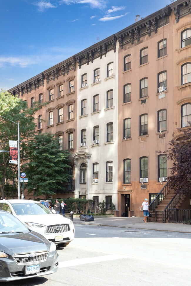 464 W 23rd St in New York, NY - Foto de edificio - Building Photo