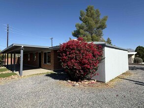 6899 E Broadway Blvd in Tucson, AZ - Building Photo - Building Photo