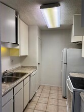 10053 Westpark Dr in Houston, TX - Building Photo - Building Photo