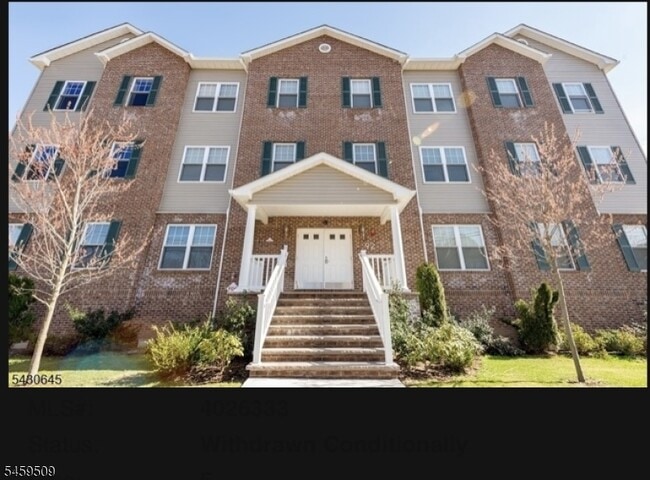 property at 92 Willow St