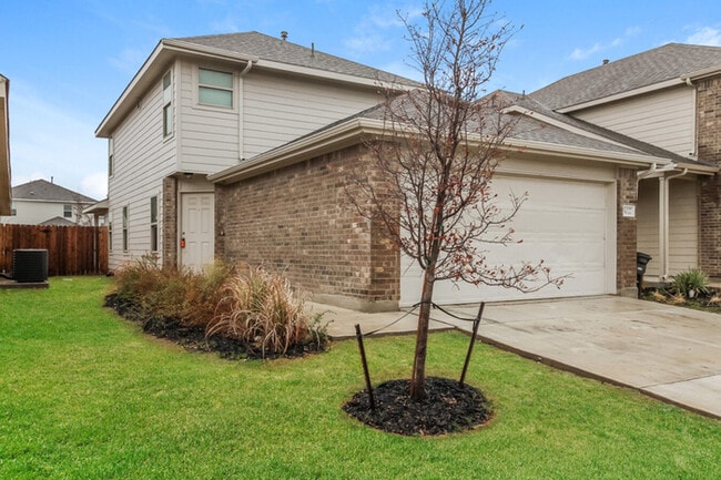 5027 Blue Ranch in San Antonio, TX - Building Photo - Building Photo