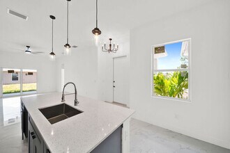4766 Nelson Dr in Lehigh Acres, FL - Building Photo - Building Photo