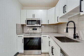 3107 N 69th Pl in Scottsdale, AZ - Building Photo - Building Photo