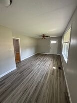 3323 Oakwood Blvd in Sheffield, AL - Building Photo