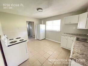 9756 Vickie Pl in St. Louis, MO - Building Photo - Building Photo