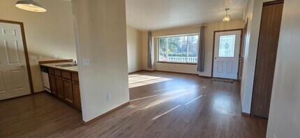 229 E Orchard Ave in Hayden, ID - Building Photo - Building Photo