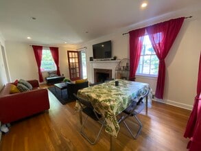 4427 Nebraska Ave NW, Unit #5 in Washington, DC - Building Photo - Building Photo