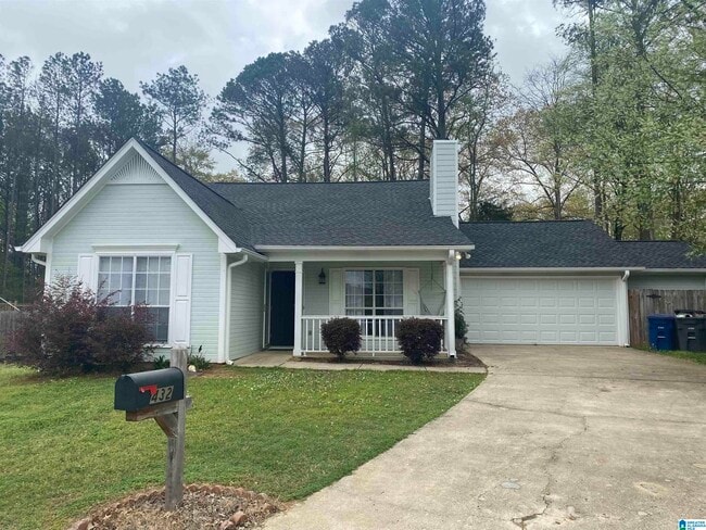 property at 432 Laurel Woods Trce