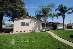 615 N Sycamore Ave in Rialto, CA - Building Photo