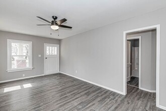 730 S Volutsia Ave in Wichita, KS - Building Photo - Building Photo