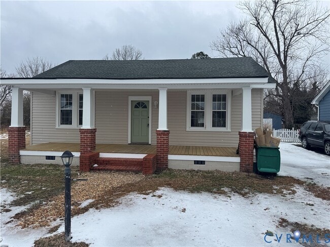 property at 46 N New Ave